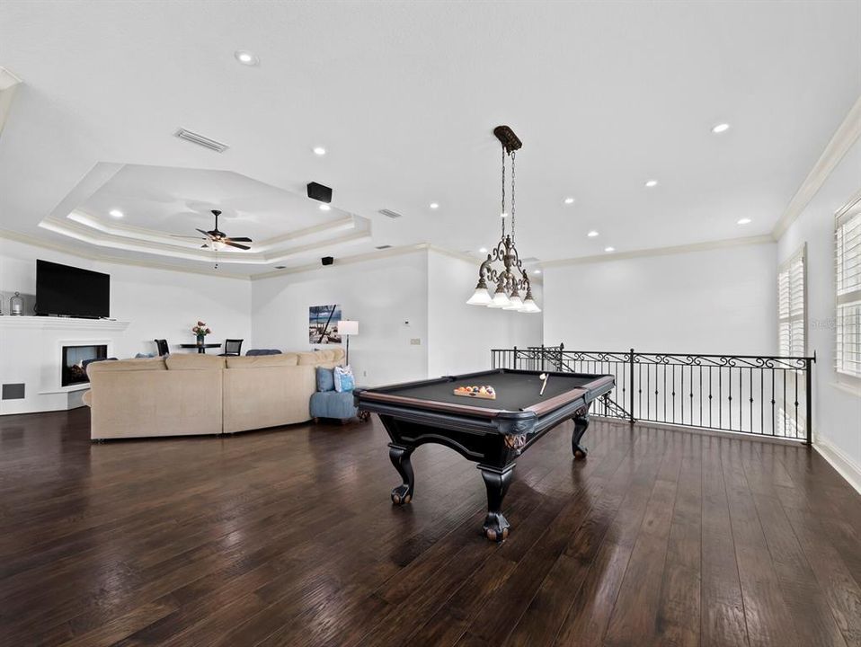 For Sale: $2,895,000 (3 beds, 4 baths, 5742 Square Feet)