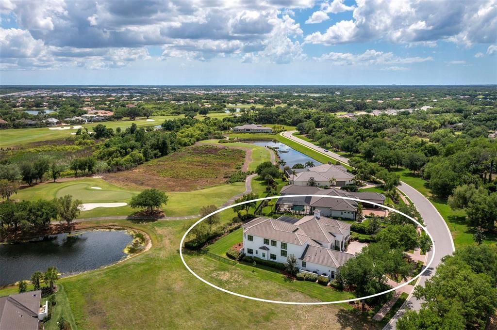 For Sale: $2,895,000 (3 beds, 4 baths, 5742 Square Feet)