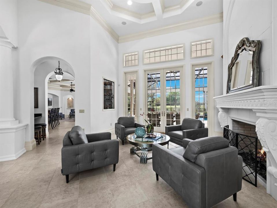 For Sale: $2,895,000 (3 beds, 4 baths, 5742 Square Feet)