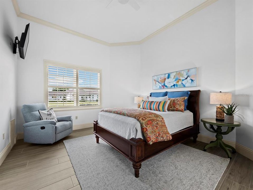 For Sale: $2,895,000 (3 beds, 4 baths, 5742 Square Feet)