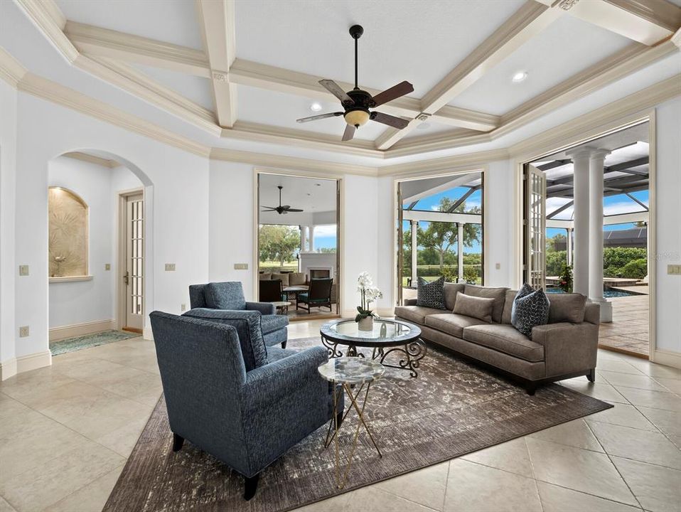 For Sale: $2,895,000 (3 beds, 4 baths, 5742 Square Feet)