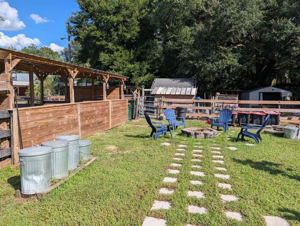 For Sale: $369,900 (2 beds, 2 baths, 1080 Square Feet)