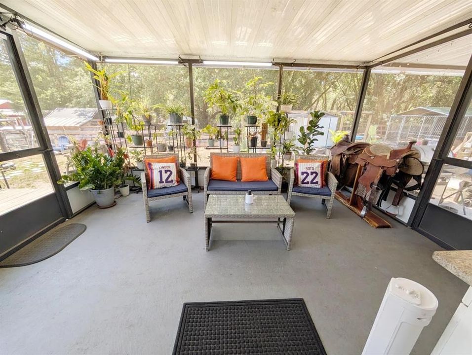 For Sale: $369,900 (2 beds, 2 baths, 1080 Square Feet)