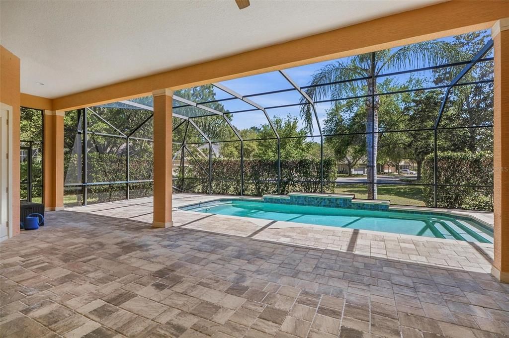 Active With Contract: $750,000 (3 beds, 3 baths, 2875 Square Feet)