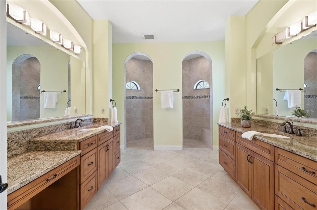 Active With Contract: $750,000 (3 beds, 3 baths, 2875 Square Feet)