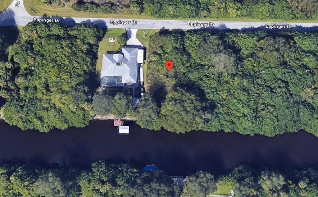 En Venta: $55,000 (0.23 acres)