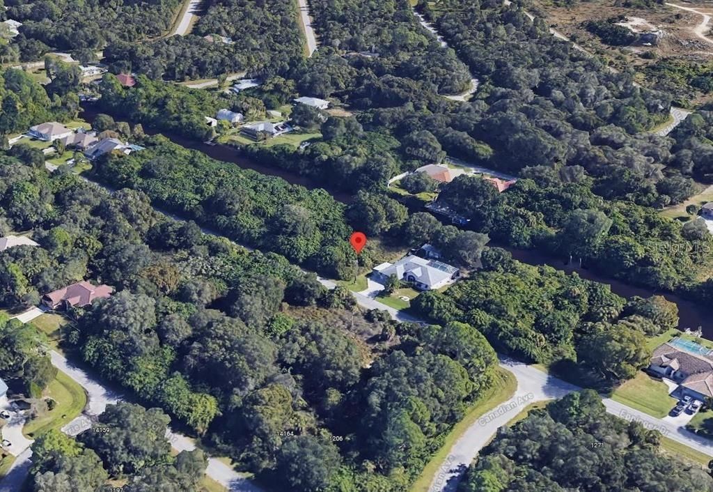 En Venta: $55,000 (0.23 acres)