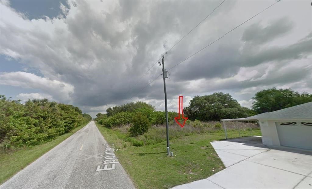 En Venta: $55,000 (0.23 acres)