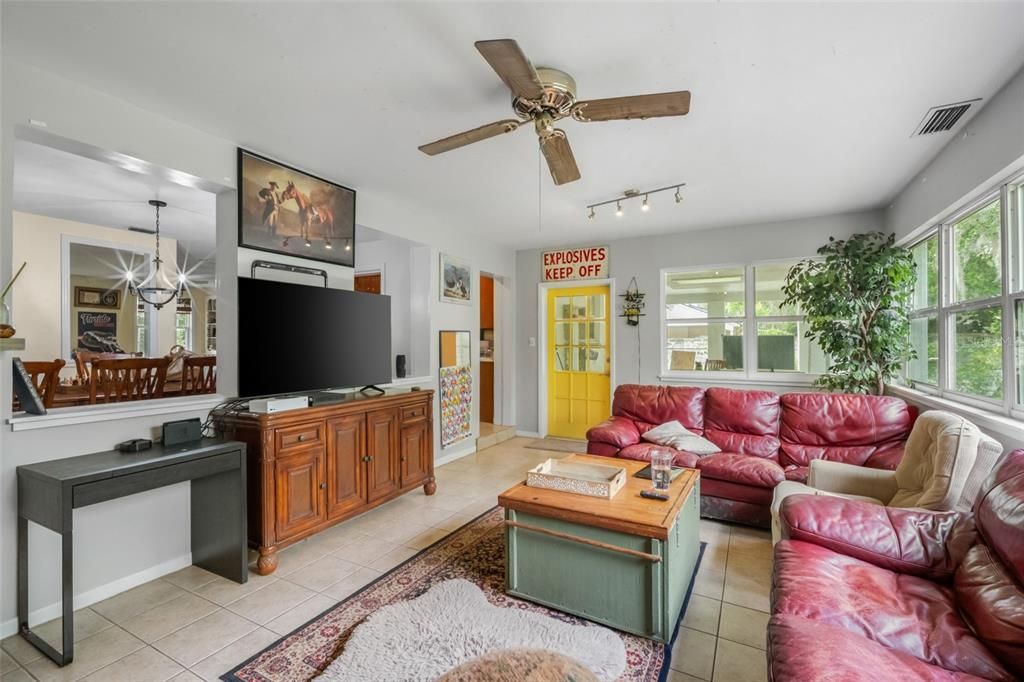 Active With Contract: $534,000 (4 beds, 2 baths, 2228 Square Feet)