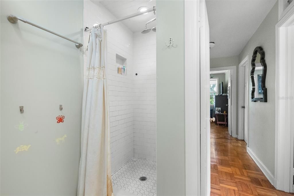 Active With Contract: $534,000 (4 beds, 2 baths, 2228 Square Feet)