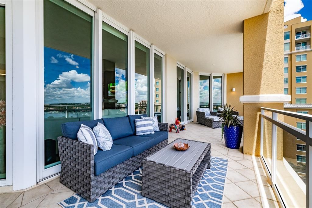 For Sale: $1,425,000 (4 beds, 3 baths, 2930 Square Feet)