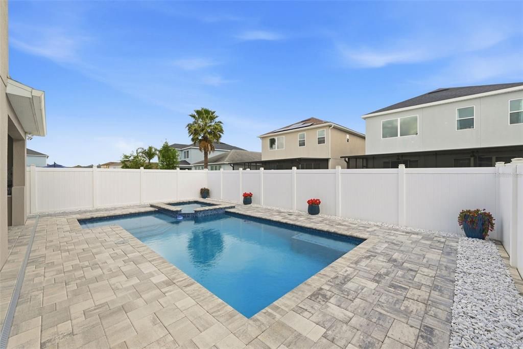 For Sale: $689,999 (4 beds, 3 baths, 2565 Square Feet)