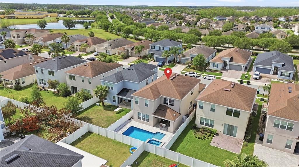 For Sale: $689,999 (4 beds, 3 baths, 2565 Square Feet)