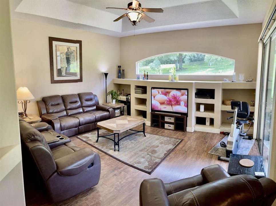 For Sale: $659,000 (4 beds, 3 baths, 2429 Square Feet)