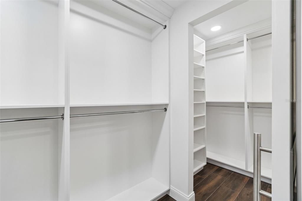 En Venta: $1,200,000 (4 camas, 2 baños, 2429 Pies cuadrados)