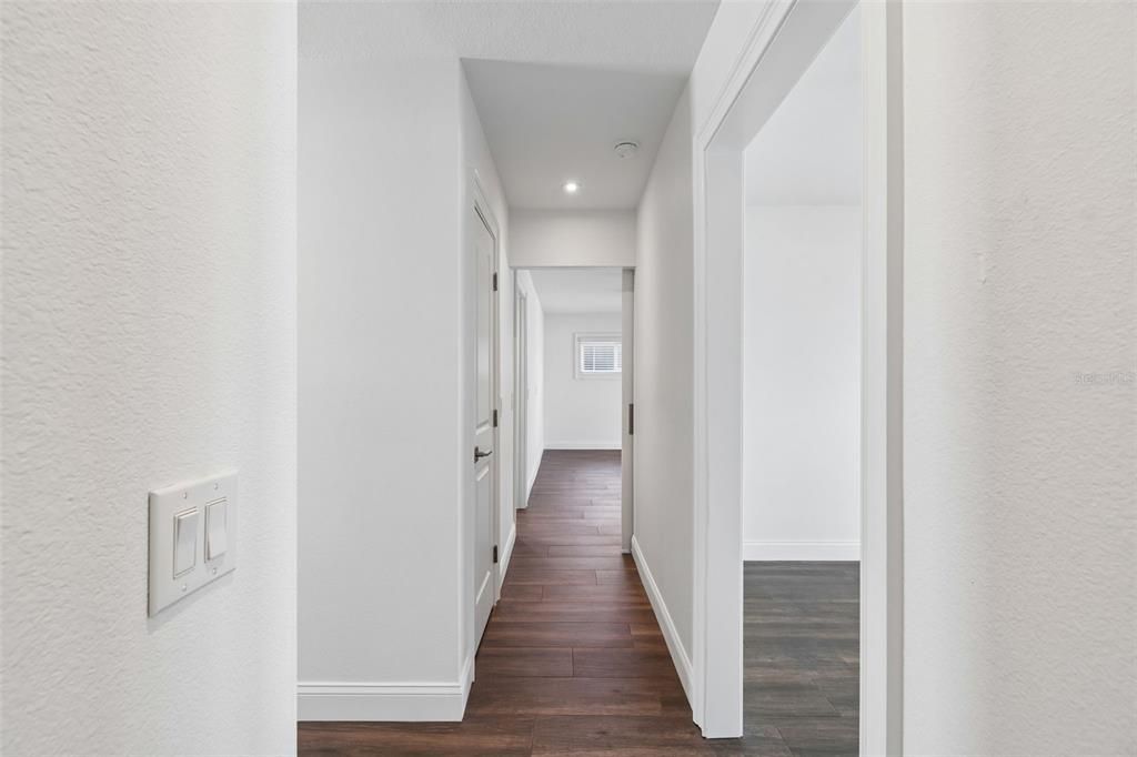 En Venta: $1,200,000 (4 camas, 2 baños, 2429 Pies cuadrados)