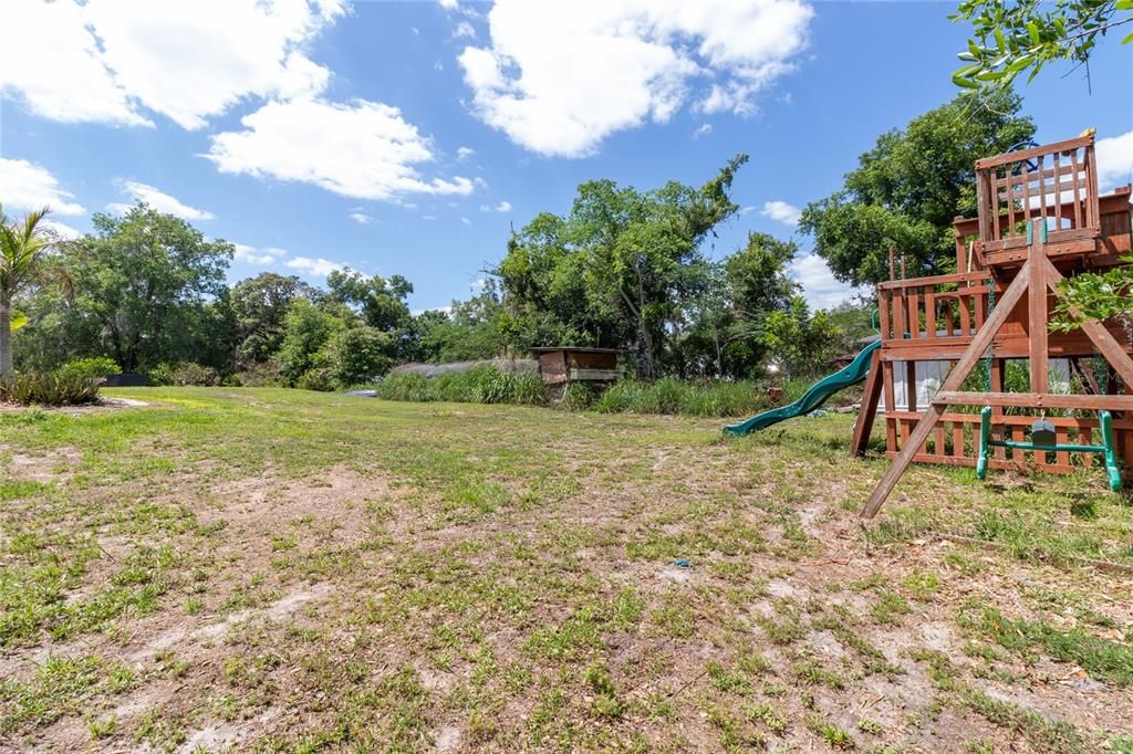 For Sale: $929,000 (3 beds, 2 baths, 1477 Square Feet)