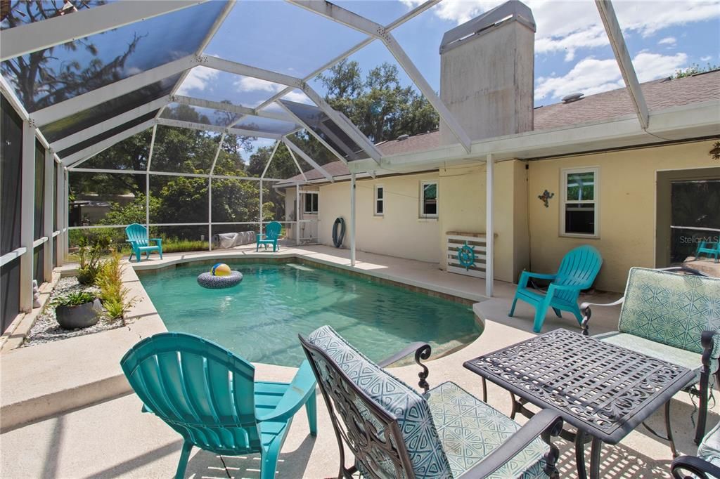 For Sale: $929,000 (3 beds, 2 baths, 1477 Square Feet)