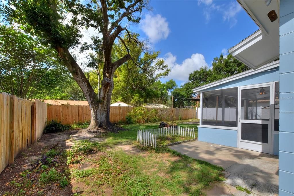Activo con contrato: $314,000 (3 camas, 2 baños, 1067 Pies cuadrados)