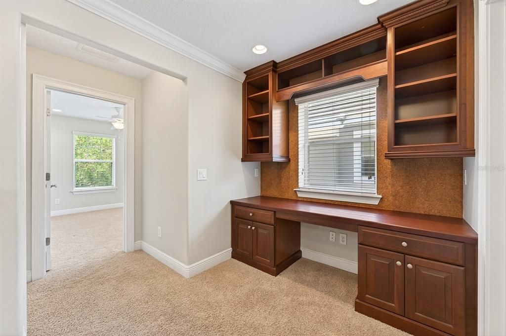 На продажу: $465,000 (3 спален, 2 ванн, 1881 Квадратных фут)