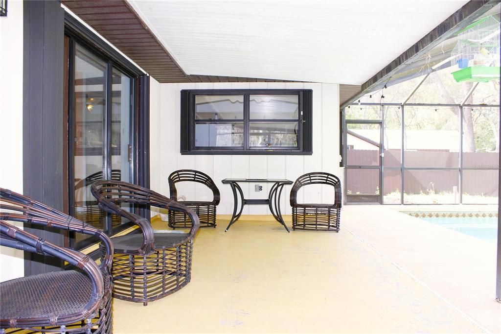 В аренду: $1,795 (2 спален, 2 ванн, 1192 Квадратных фут)