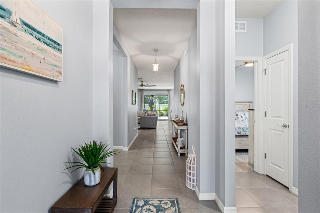 En Venta: $484,990 (4 camas, 2 baños, 2057 Pies cuadrados)