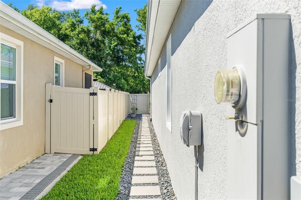 En Venta: $484,990 (4 camas, 2 baños, 2057 Pies cuadrados)