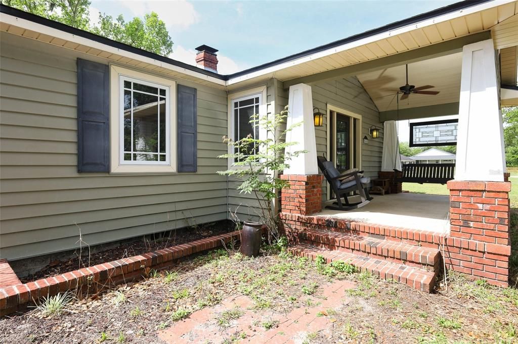 En Venta: $555,000 (3 camas, 2 baños, 2080 Pies cuadrados)
