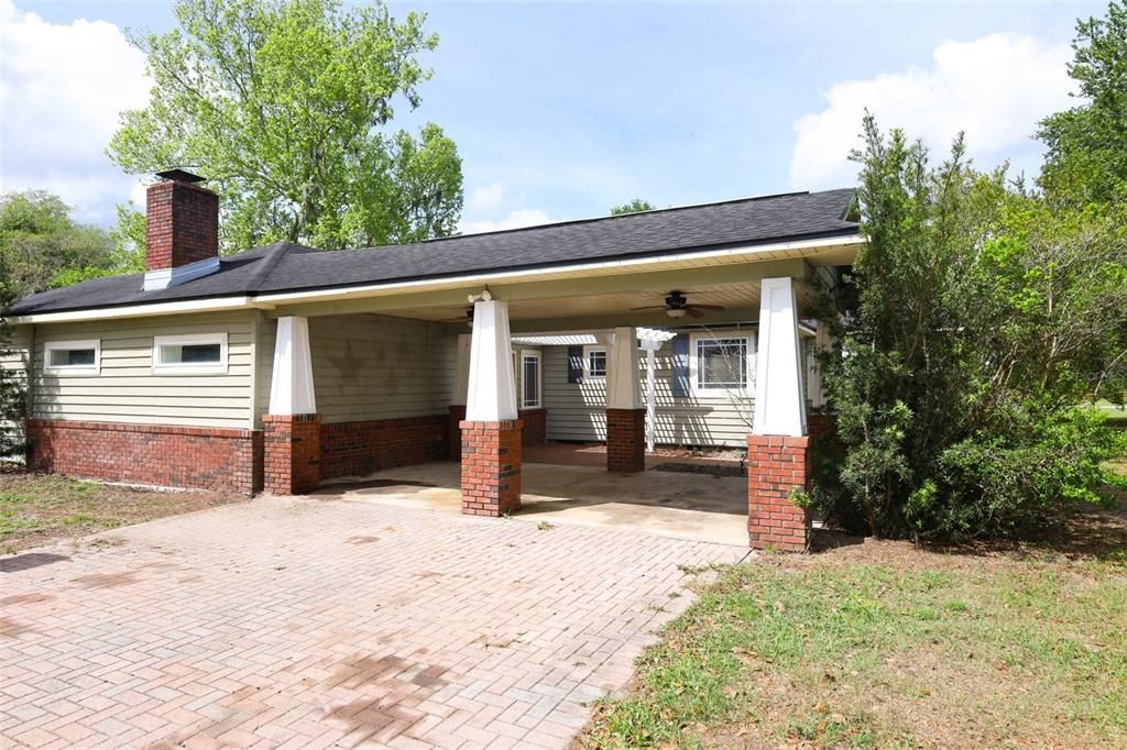 En Venta: $555,000 (3 camas, 2 baños, 2080 Pies cuadrados)