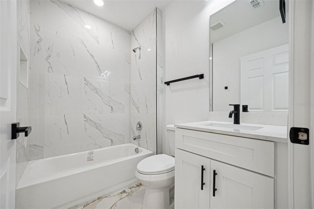 Active With Contract: $305,000 (4 beds, 3 baths, 1931 Square Feet)