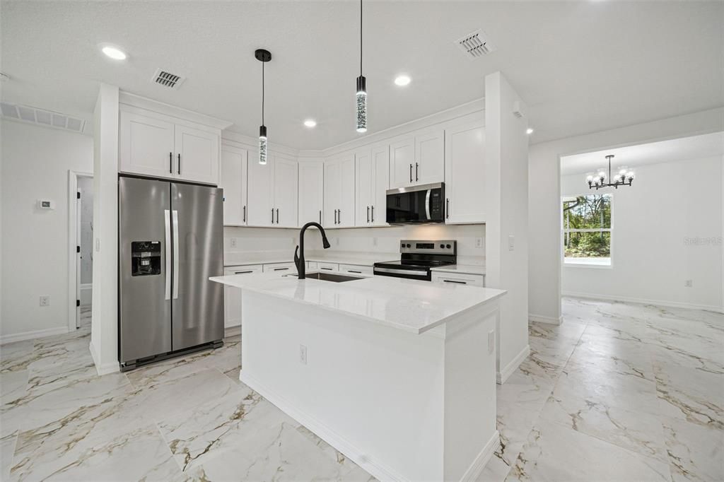 Active With Contract: $305,000 (4 beds, 3 baths, 1931 Square Feet)