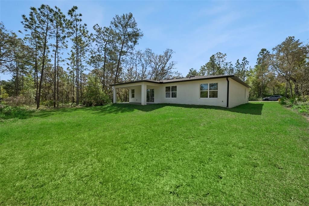 Active With Contract: $305,000 (4 beds, 3 baths, 1931 Square Feet)