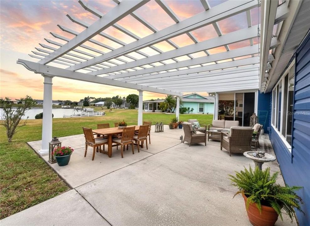 En Venta: $416,900 (2 camas, 2 baños, 1852 Pies cuadrados)