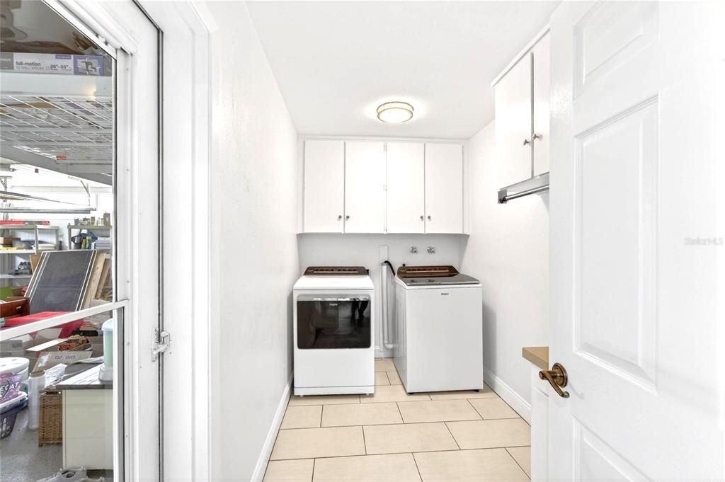 En Venta: $416,900 (2 camas, 2 baños, 1852 Pies cuadrados)
