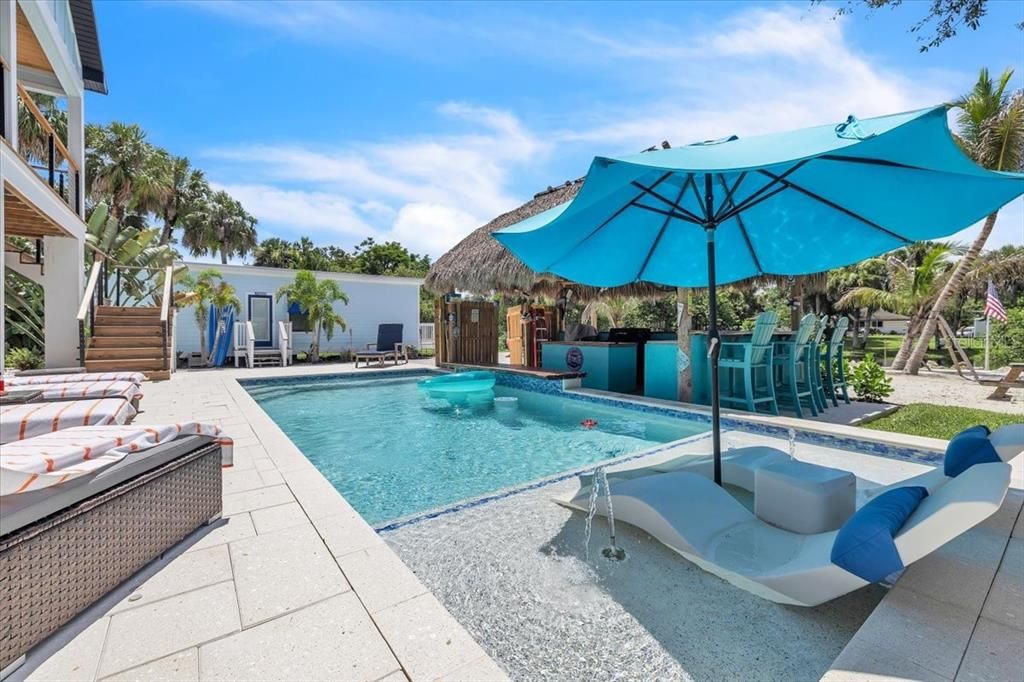 For Sale: $799,000 (4 beds, 4 baths, 2402 Square Feet)