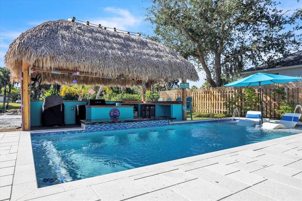 En Venta: $849,000 (4 camas, 4 baños, 2402 Pies cuadrados)