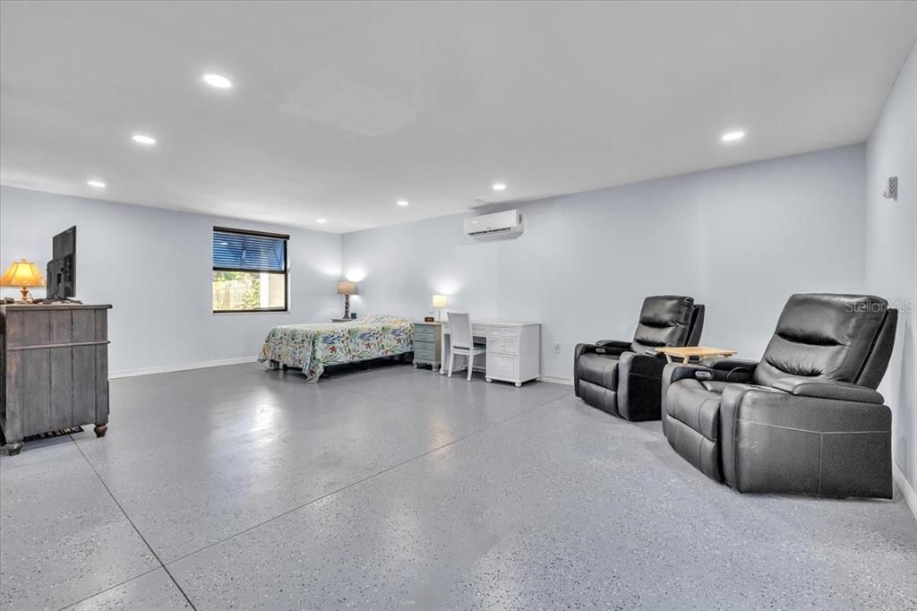 En Venta: $849,000 (4 camas, 4 baños, 2402 Pies cuadrados)