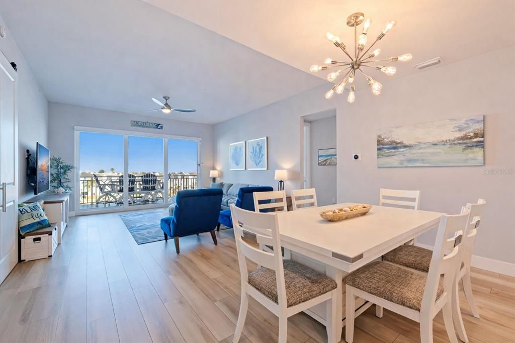 For Sale: $989,000 (2 beds, 2 baths, 1600 Square Feet)