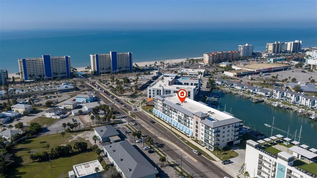 For Sale: $989,000 (2 beds, 2 baths, 1600 Square Feet)