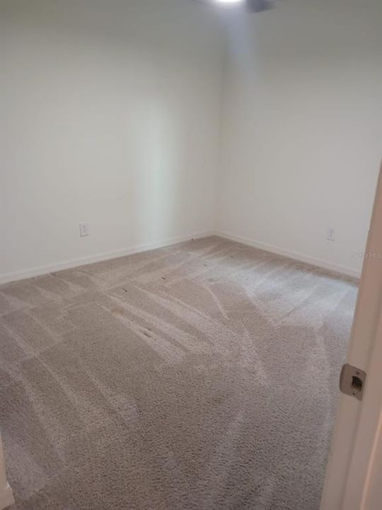 Activo con contrato: $2,700 (4 camas, 2 baños, 1707 Pies cuadrados)