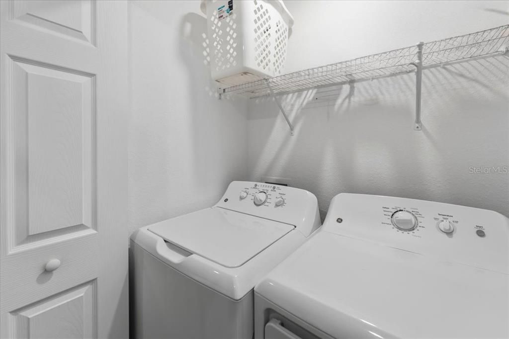 Active With Contract: $279,000 (2 beds, 2 baths, 1121 Square Feet)