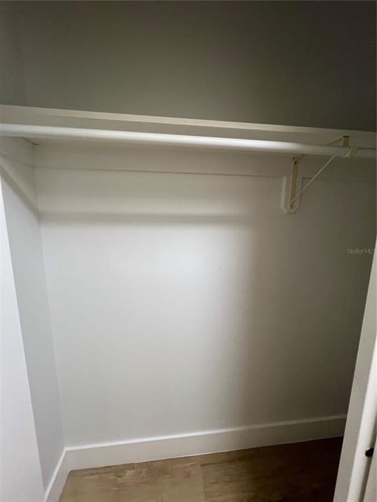 Activo con contrato: $1,575 (2 camas, 2 baños, 1361 Pies cuadrados)