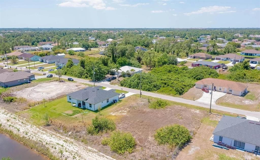 En Venta: $56,000 (0.28 acres)
