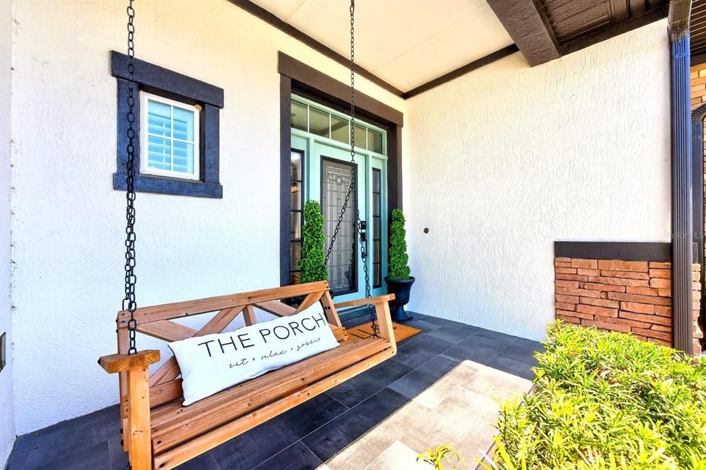 Active With Contract: $925,000 (4 beds, 3 baths, 3163 Square Feet)