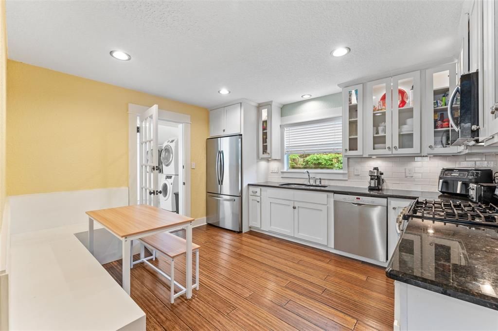 For Sale: $559,000 (2 beds, 1 baths, 1436 Square Feet)