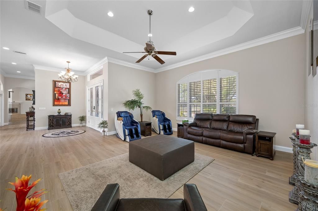 En Venta: $1,650,000 (5 camas, 4 baños, 5564 Pies cuadrados)