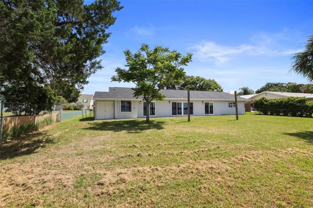 En Venta: $775,000 (3 camas, 2 baños, 2280 Pies cuadrados)