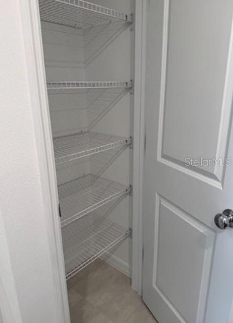 Activo con contrato: $1,795 (2 camas, 3 baños, 1180 Pies cuadrados)