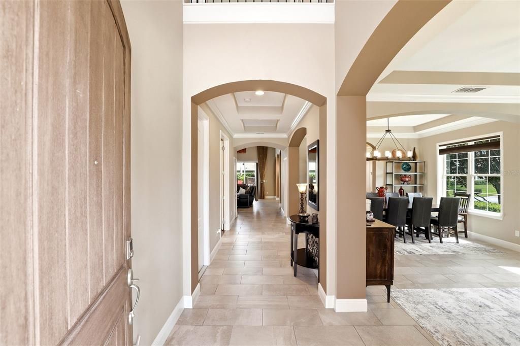 Activo con contrato: $1,595,000 (5 camas, 4 baños, 4294 Pies cuadrados)