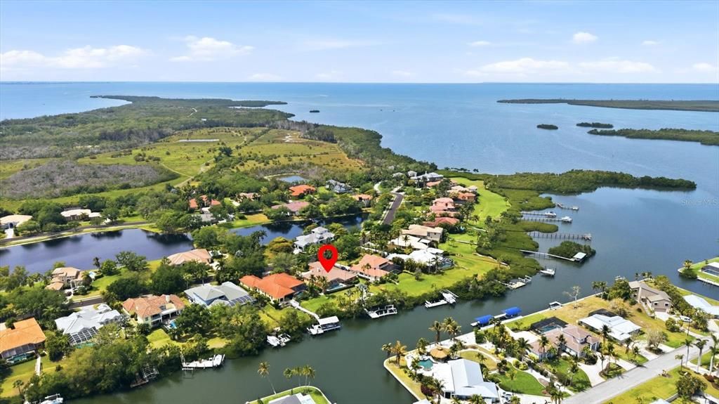 Activo con contrato: $1,690,000 (4 camas, 3 baños, 3414 Pies cuadrados)